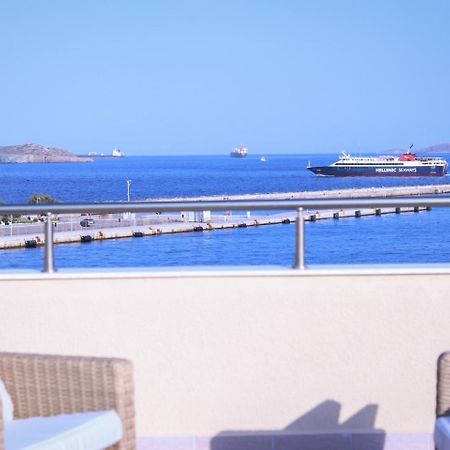 Emilia Suites Ermoupoli Bagian luar foto